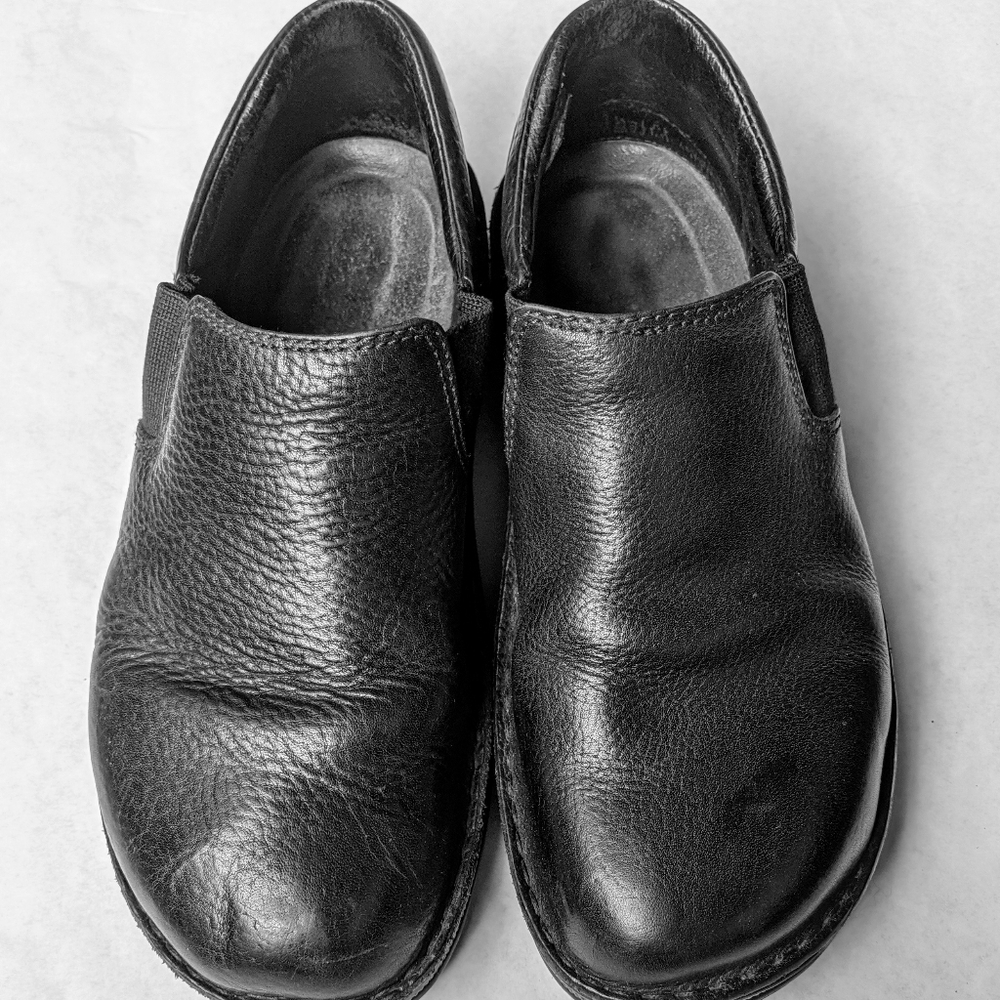 Naot Eiger Black French Roast Leather Slip Ons